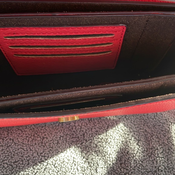 Street Level Crossbody Handbag - Picture 6 of 14